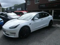 Used Tesla Model 3 Performance 461 kW (627 HP) 2023 White Sedan