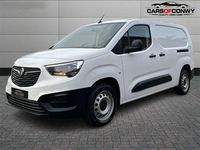 Second-hand Vauxhall Combo Edition 100 CP (73 kW) 2021 Alb Van
