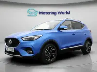 Używany MG ZS Exclusive 106 KM (77 kW) 2023 Niebieski SUV