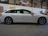Begagnad Audi A6 S-Line 2019 Vit Kombi