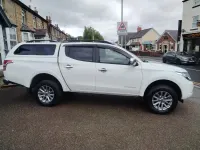 Used Mitsubishi L200 2017 White Pickup