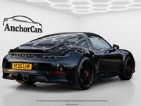 Begagnad Porsche 911 541 HK (397 kW) 2025 Svart Cab