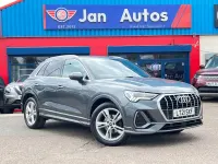 Begagnad Audi Q3 S-Line 2021 Grå SUV