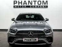 Begagnad Mercedes E200 AMG line 2022 Grå Sedan