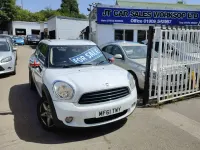 Used Mini ONE 98 HP (72 kW) 2011 White Hatchback