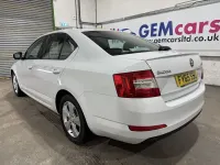 Używany Skoda Octavia GreenLine 2015 Biały Kombi
