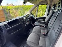 Used Peugeot Boxer 130 HP (95 kW) 2017 White Van