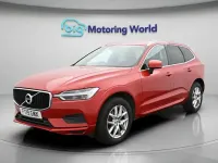 Begagnad Volvo XC60 Momentum 250 HK (183 kW) 2019 Röd SUV