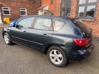 Used Mazda 3 2004 Green Hatchback