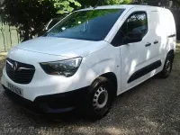 Used Vauxhall Combo Edition 100 HP (73 kW) 2019 White MPV