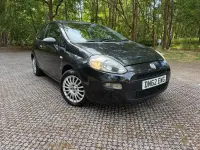 Used Fiat Punto Pop 69 HP (50 kW) 2012 Black Hatchback