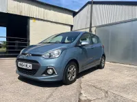 Used Hyundai i10 Premium 87 HP (63 kW) 2015 Blue Hatchback