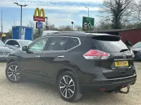 Used Nissan X-Trail Tekna 130 HP (95 kW) 2015 Green SUV