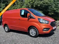 Used Ford Transit Custom Limited 130 HP (95 kW) 2023 Orange Van
