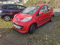 Used Peugeot 107 68 HP (50 kW) 2008 Red Hatchback