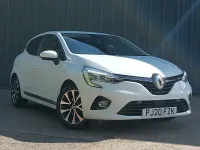 Used Renault Clio V Iconic 100 HP (73 kW) 2020 White Hatchback