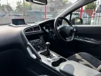 Used Peugeot 3008 Allure 130 HP (95 kW) 2017 Grey SUV