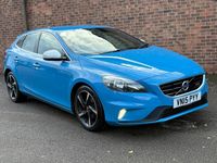 Used Volvo V40 R-Design 115 HP (84 kW) 2014 Blue Hatchback