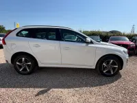 Used Volvo XC60 R-Design 190 HP (139 kW) 2016 White SUV