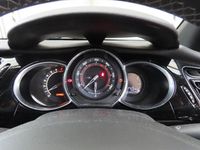 Used DS Automobiles DS3 Elegance 110 HP (80 kW) 2016 White Hatchback