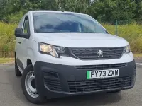 Used Peugeot Partner Premium 136 HP (100 kW) 2023 White MPV