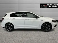 Used Fiat Tipo S 120 HP (88 kW) 2018 White Hatchback