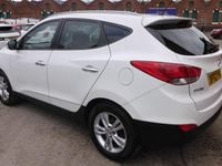 Used Hyundai ix35 Premium 115 HP (84 kW) 2012 White SUV
