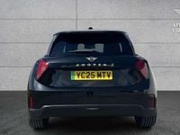 Usado Mini Cooper SE Hatch 158 kW (215 CV) 2025 Negro Utilitario