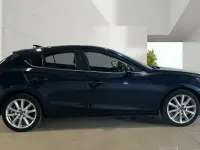 Used Mazda 3 Inclusive 120 HP (88 kW) 2018 Blue Hatchback