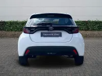 Used Toyota Yaris 2024 White Hatchback
