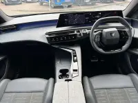 Usado Peugeot e-3008 GTi 154 kW (210 HP) 2025 Cinzento SUV