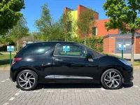 Used DS Automobiles DS3 Connected Chic 2018 Black Hatchback