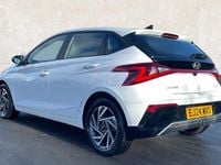 Used Hyundai i20 Advanced 101 HP (74 kW) 2024 White Hatchback