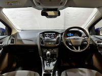 Used Ford Focus Titanium 120 HP (88 kW) 2016 Blue Hatchback