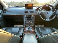 Used Volvo XC90 Executive 200 HP (147 kW) 2013 Black SUV