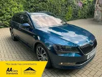 Used Skoda Superb 220 HP (161 kW) 2017 Blue Estate