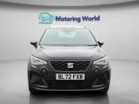 Usado Seat Arona FR Sport 110 CV (80 kW) 2023 Negro SUV