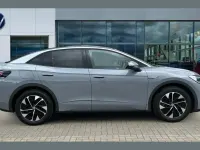 Usado VW ID.5 Pro 127 kW (174 HP) 2022 Cinzento SUV