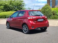 Used Toyota Yaris 107 HP (78 kW) 2019 Red Hatchback