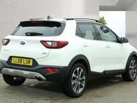 Used Kia Stonic 118 HP (86 kW) 2018 White SUV