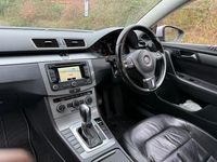 Begagnad VW Passat Executive 2014 Silver Sedan