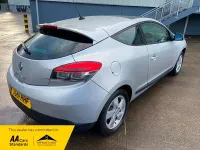 Used Renault Mégane Coupé Dynamique 2011 Silver Coupe