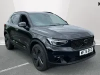 Usado Volvo XC40 Plus 197 HP (144 kW) 2025 Preto SUV