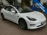 Usado Tesla Model 3 Standard Range 366 kW (498 CV) 2022 Blanco Berlina