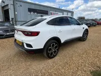 Gebraucht Renault Arkana Version S 145 PS (106 kW) 2023 Weiß SUV