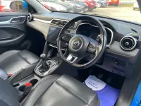 Second-hand MG ZS Exclusive 111 CP (81 kW) 2021 Albastru SUV