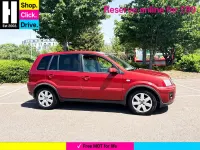 Used Ford Fusion 101 HP (74 kW) 2008 Red Hatchback
