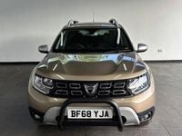 Usado Dacia Duster Prestige 114 HP (83 kW) 2018 Bege SUV