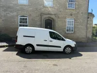 Used Citroën Berlingo 100 HP (73 kW) 2016 White MPV