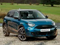 Uusi Fiat 600 La Prima 100 HP (73 kW) 2026 Vihreä Katumaasturi